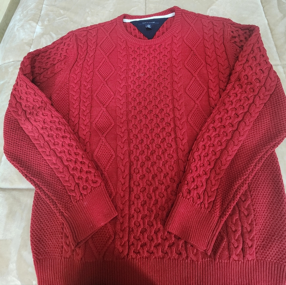 Classic Tommy Hilfiger Vibrant Red Fisherman Knit  Crewneck Sweater